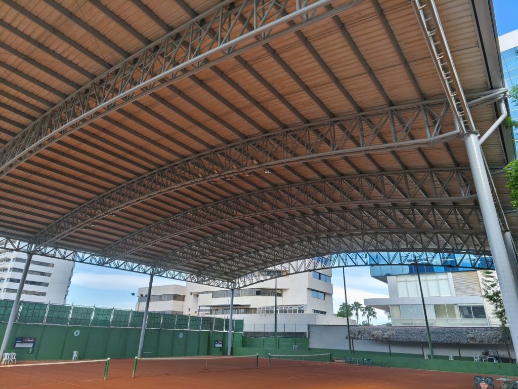 Cancha de tenis Country Club Barranquilla